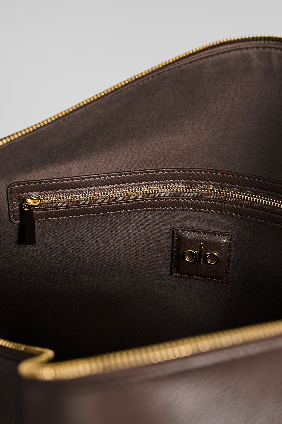 ALO Voyage Duffle - Espresso Leather - Image 6
