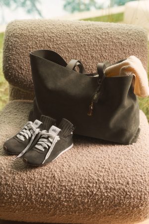ALO Tranquility Tote - Olive Tree Suede
