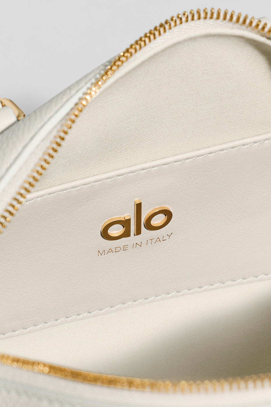 ALO Mini Voyage - Bone Leather - Image 5