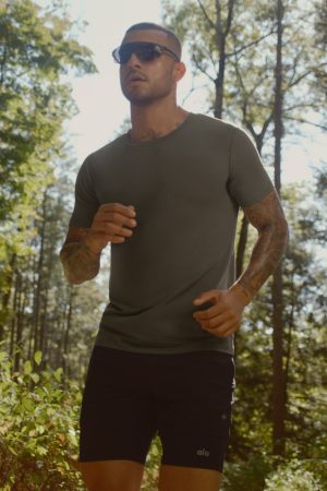 Conquer Reform Crewneck Short Sleeve - Olive Tree