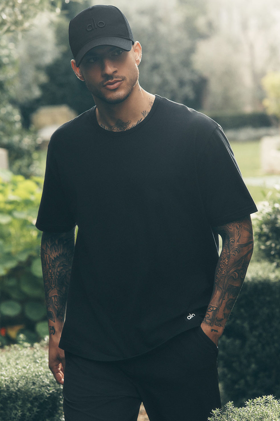 Essential Short Sleeve Street Tee - Black