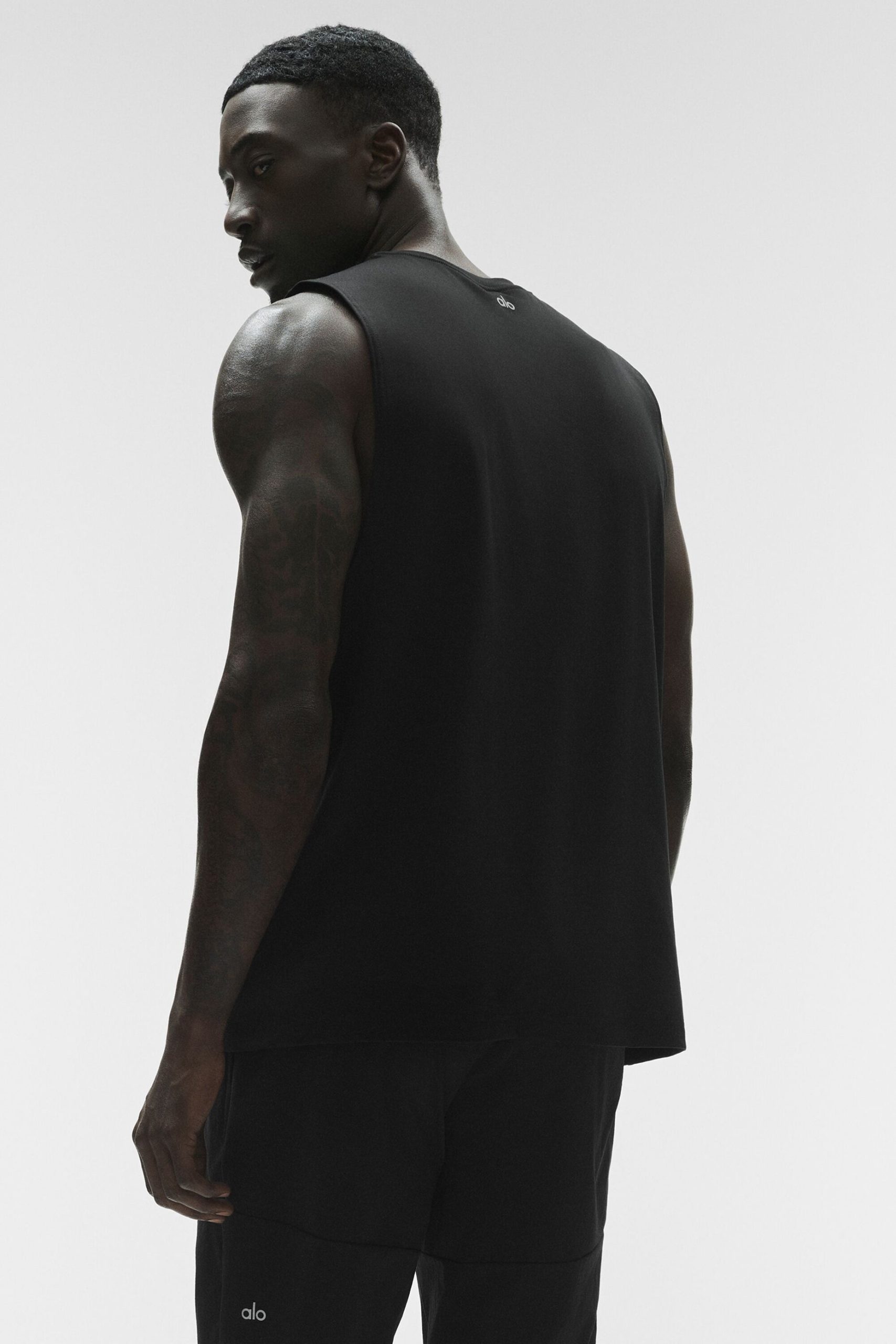 Conquer Muscle Tank - Black - Image 5