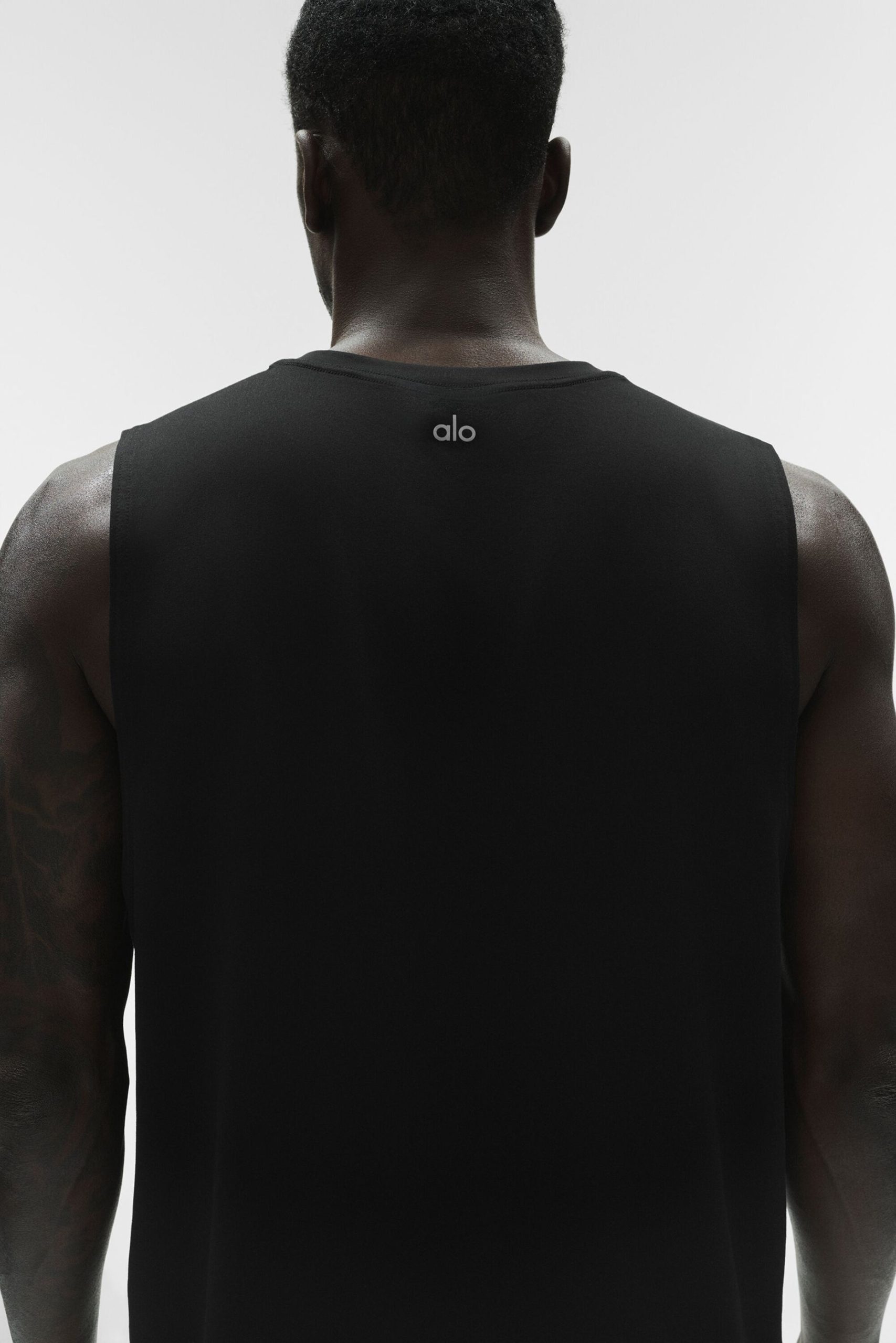 Conquer Muscle Tank - Black - Image 4