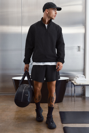 Light Weight Takeaway Track Pullover - Black