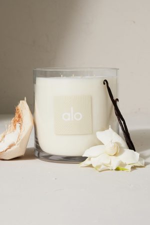 ALO Love Candle - 60 oz