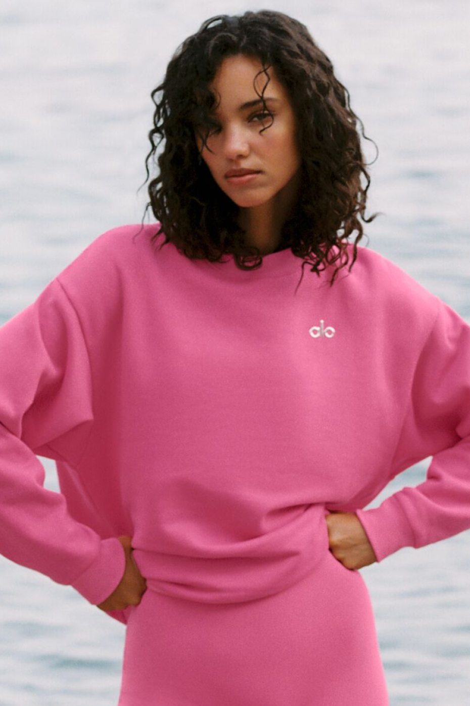 Accolade Crew Neck Pullover - Paradise Pink