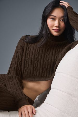 Cable Knit Cropped Winter Bliss Turtleneck Long Sleeve - Espresso