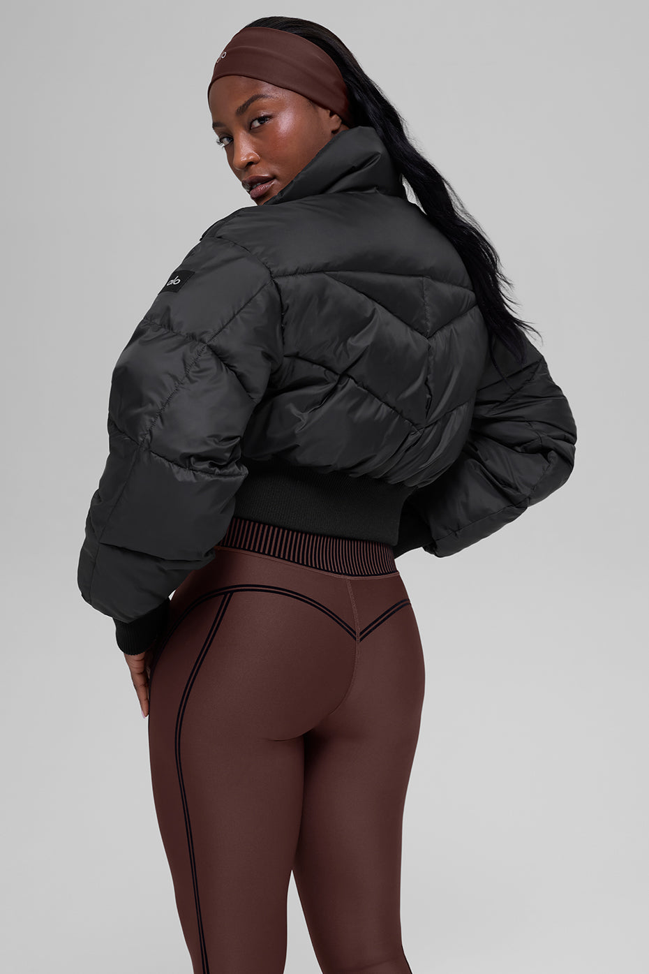 Cropped Atmosphere Puffer - Black - Image 4