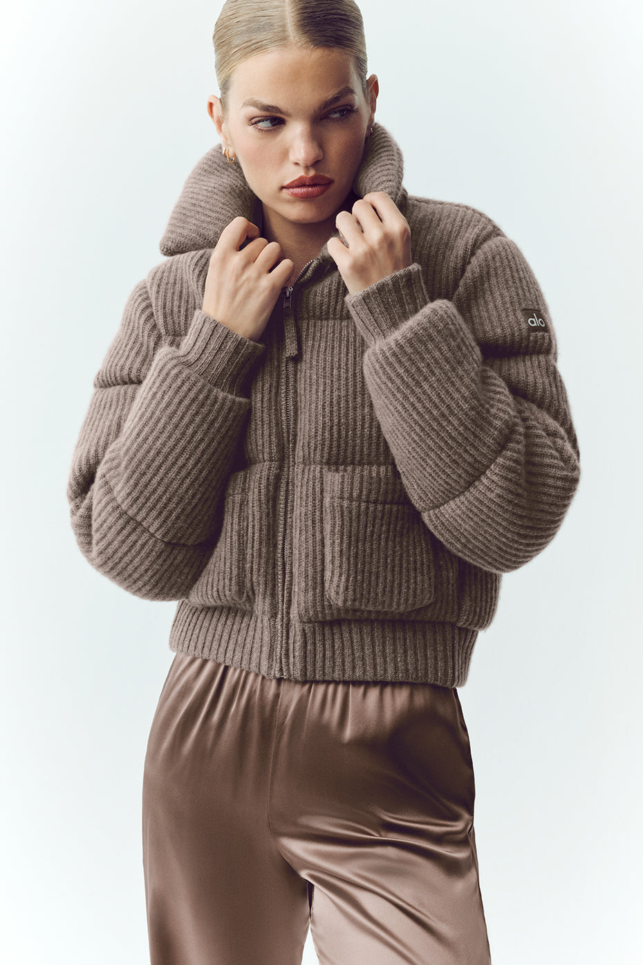 Cashmere Northstar Sweater Puffer - Alpine Cocoa Heather - Image 4