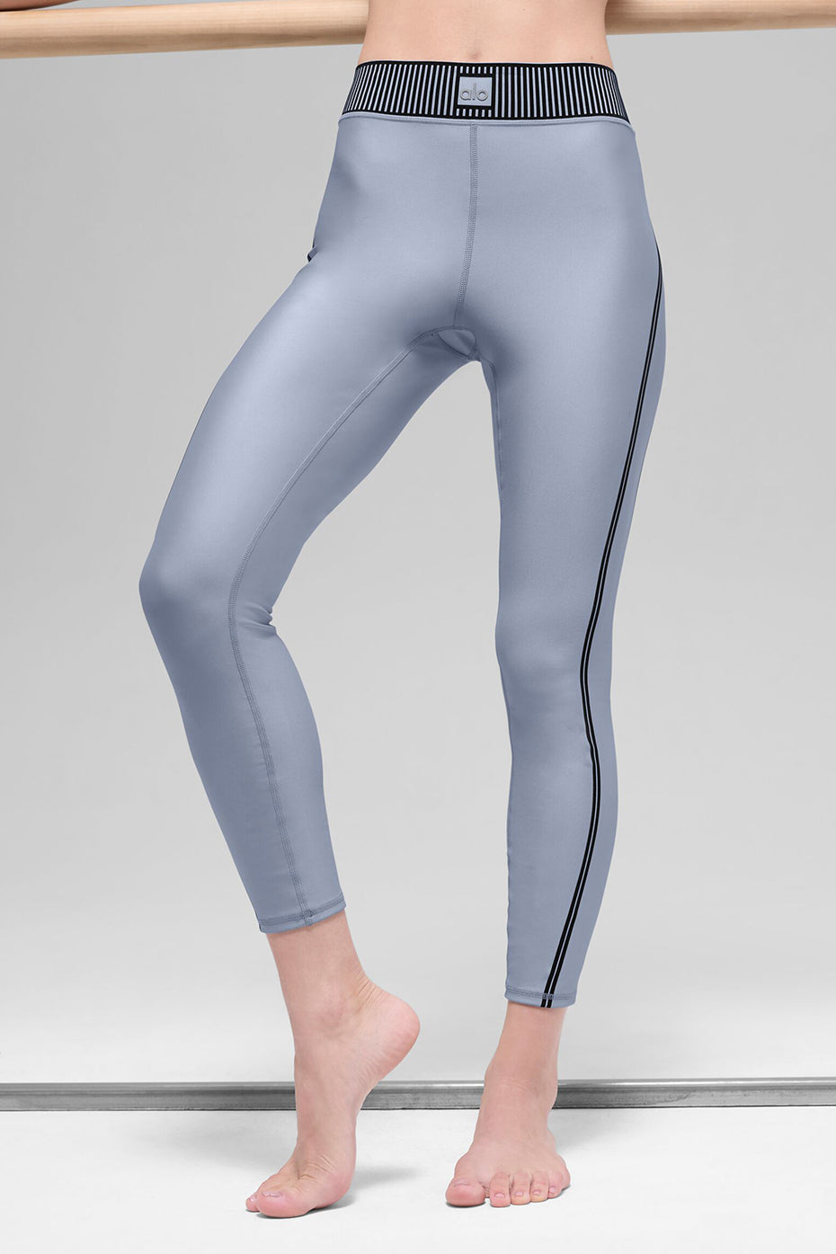Airlift High-Waist 7/8 Line Up Legging - Winter Frost - Image 3