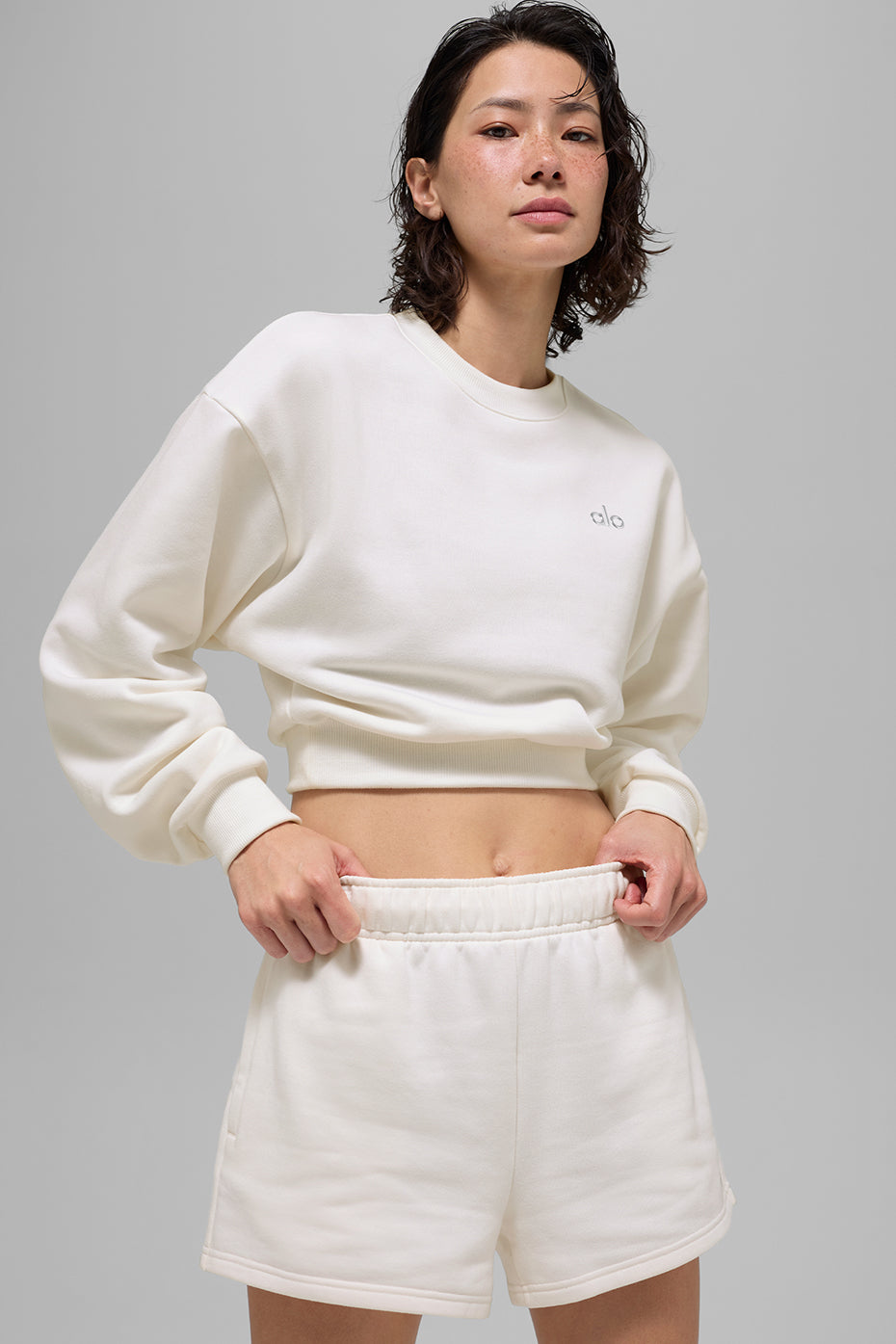 Accolade Short - Ivory - Image 4