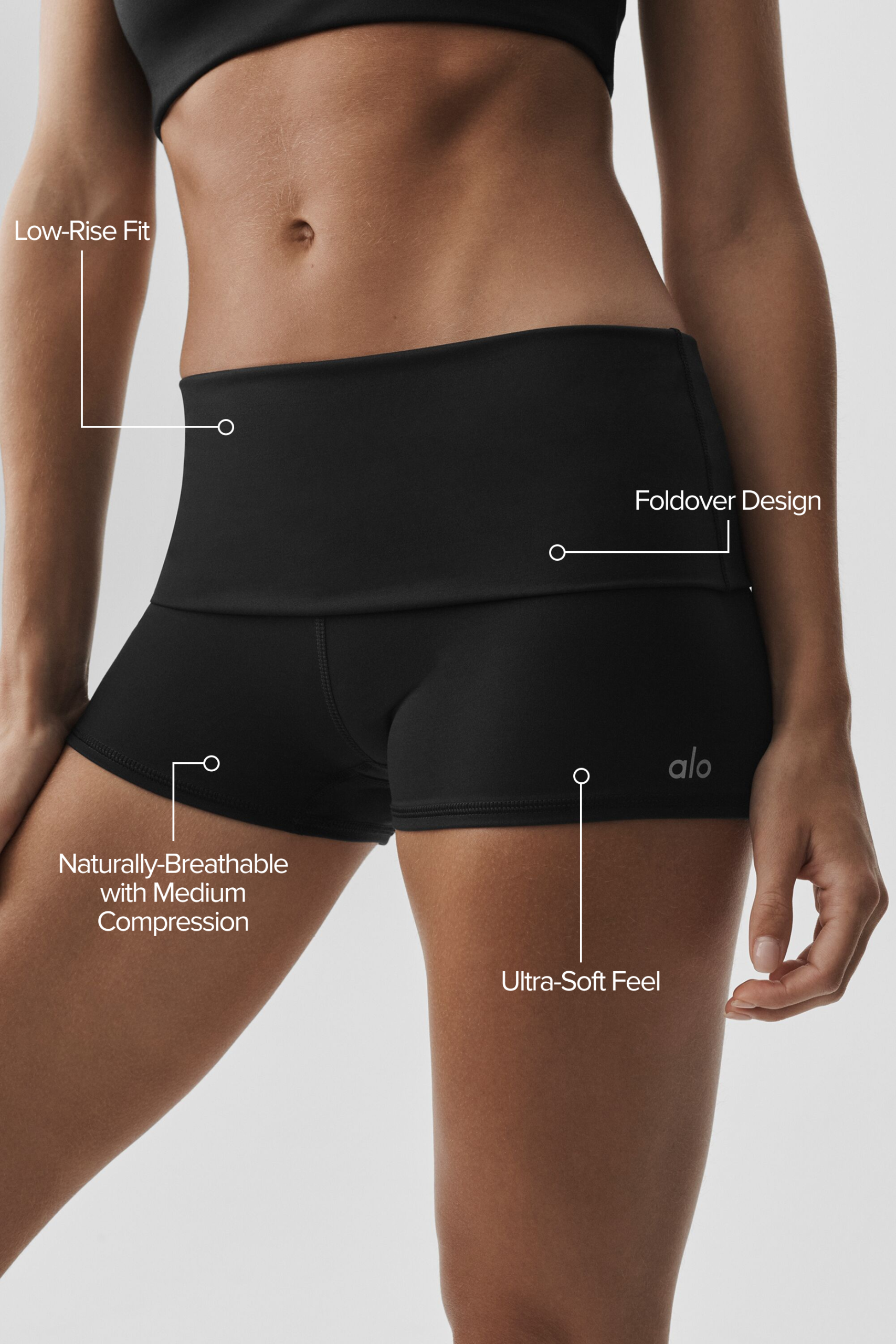 3 ALO Softsculpt Low-Rise Foldover Short - Black - Image 2