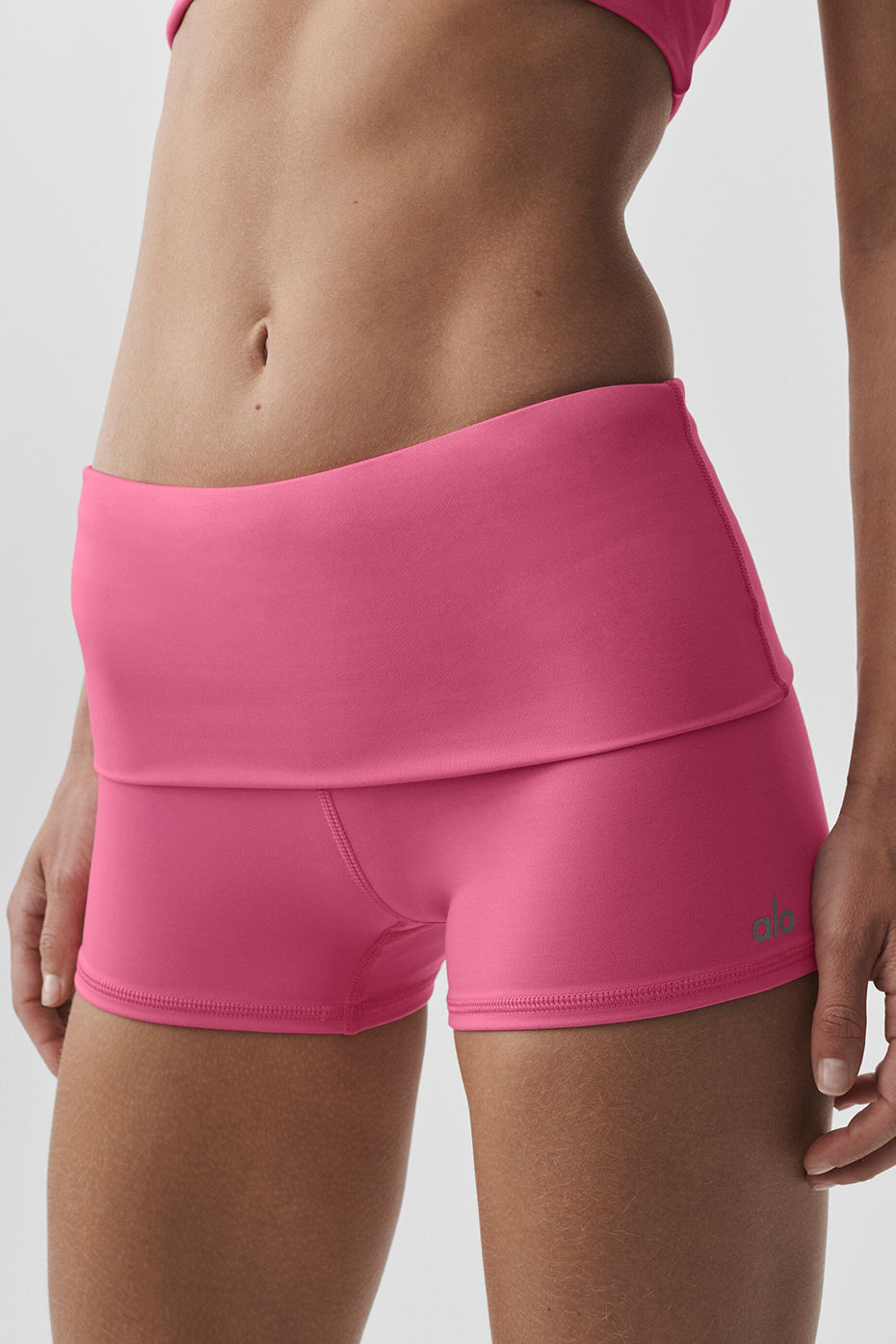 3 ALO Softsculpt Low-Rise Foldover Short - Paradise Pink - Image 4