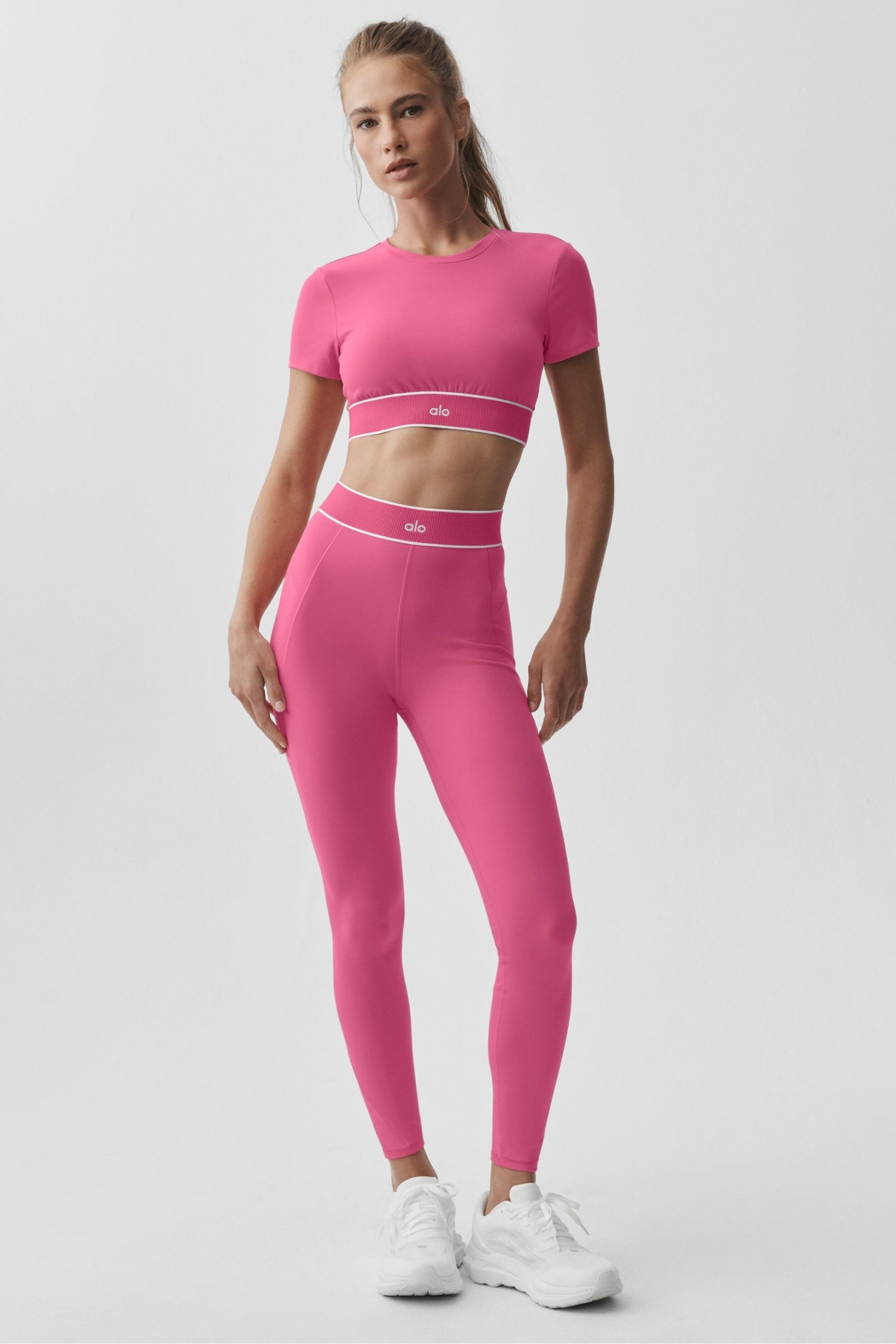 ALO Softsculpt Amp It Up Short Sleeve Bra - Paradise Pink - Image 5